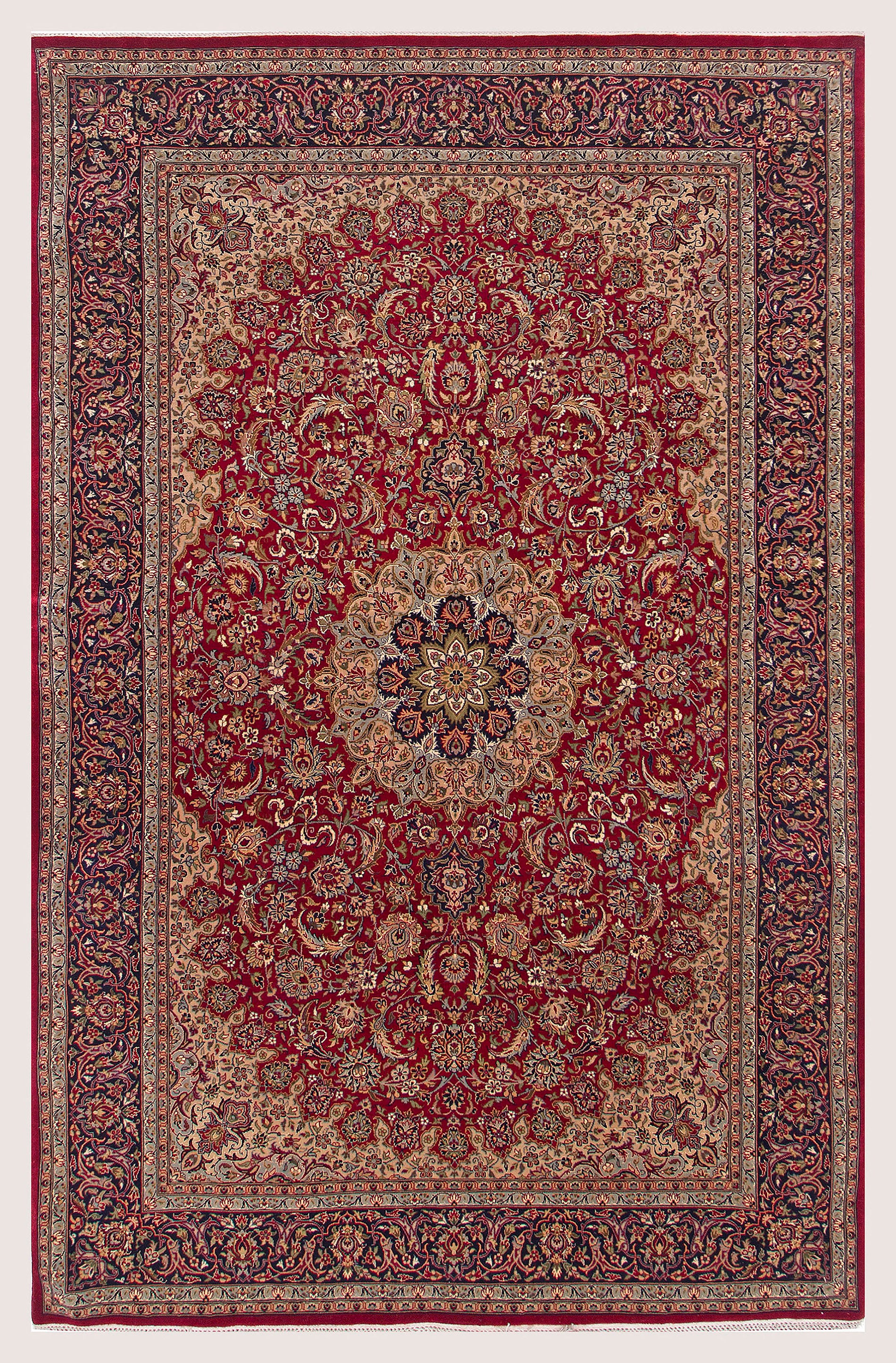 Garnet Tabriz