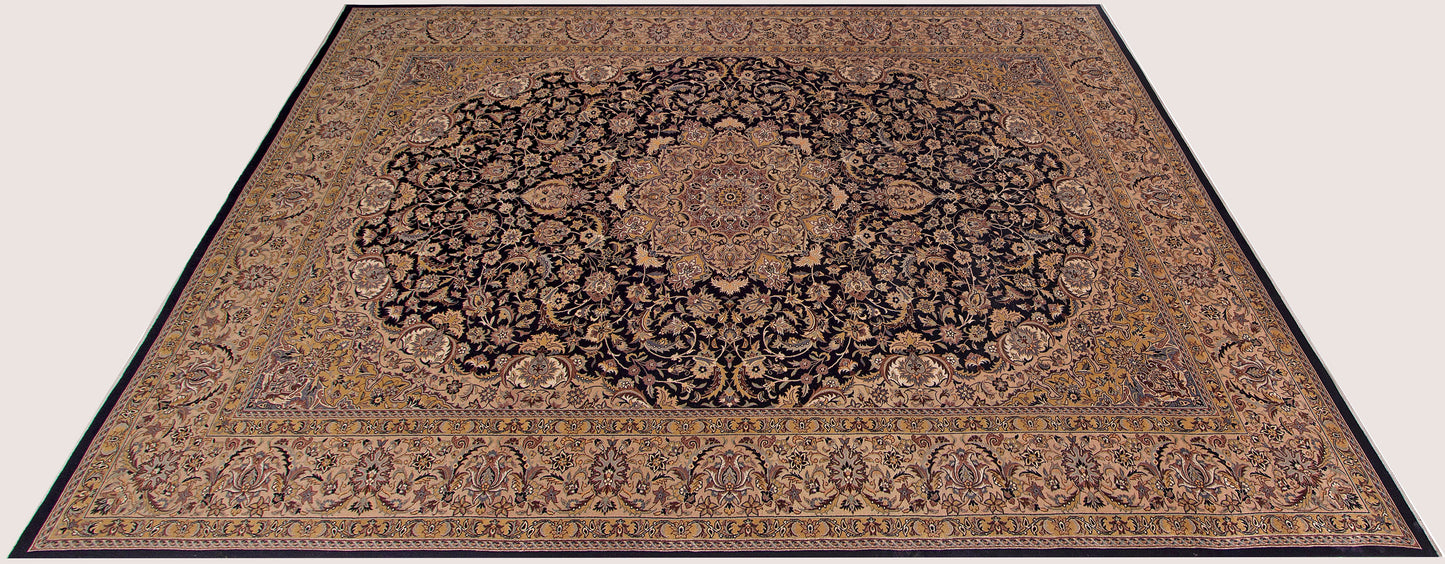 Sable Arabesque
