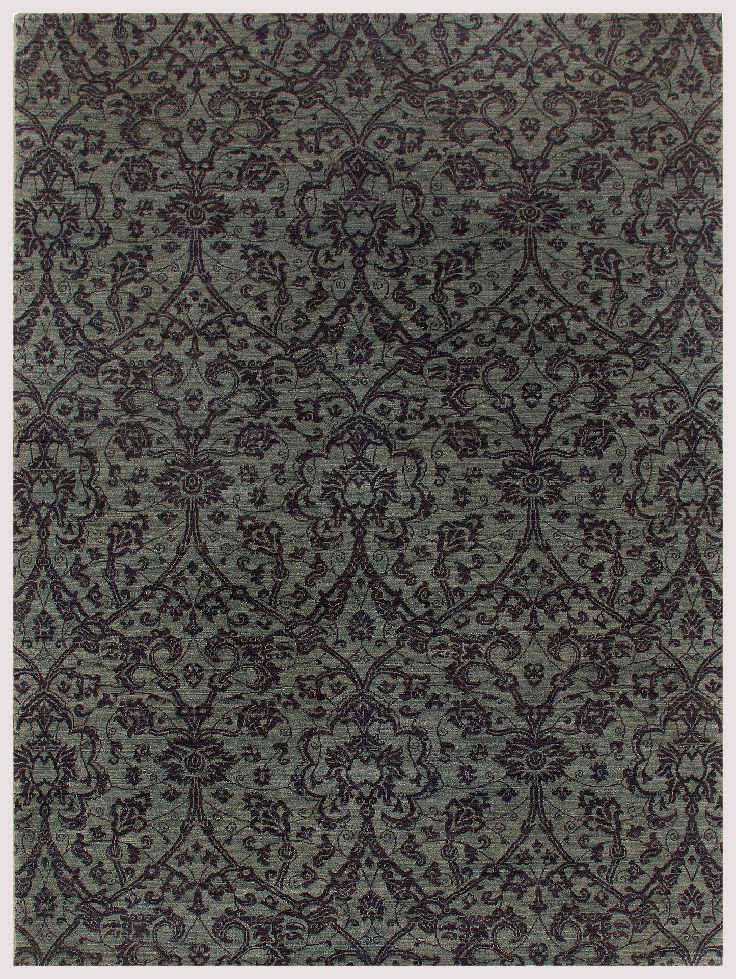 Aubergine Nocturne