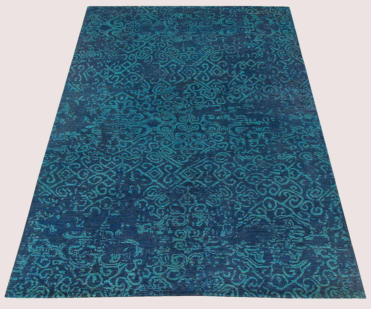 Teal Labyrinth