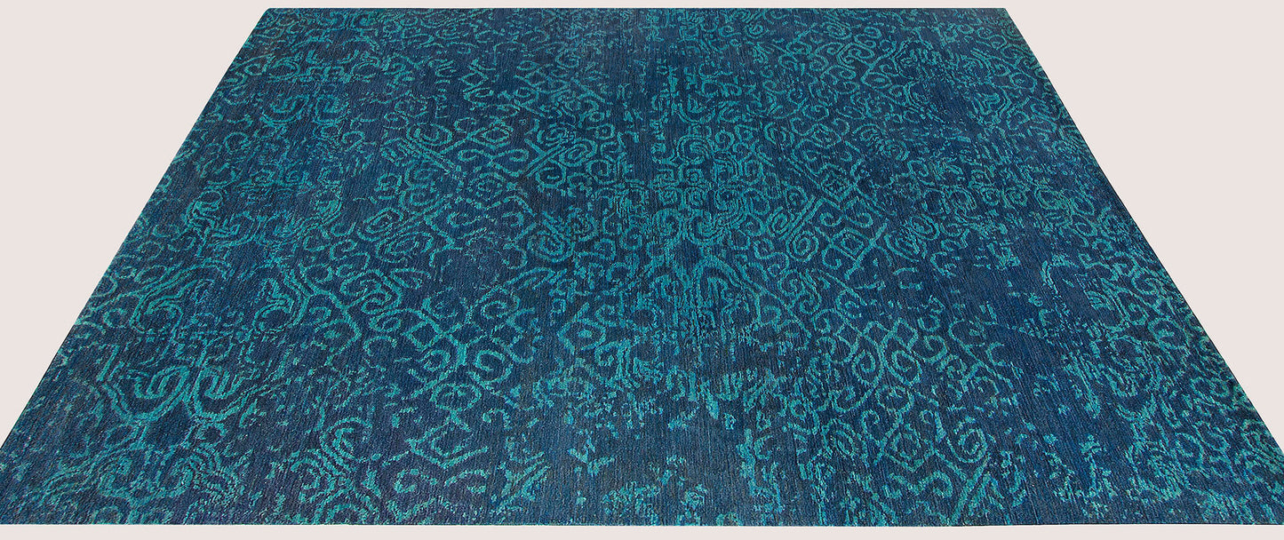 Teal Labyrinth