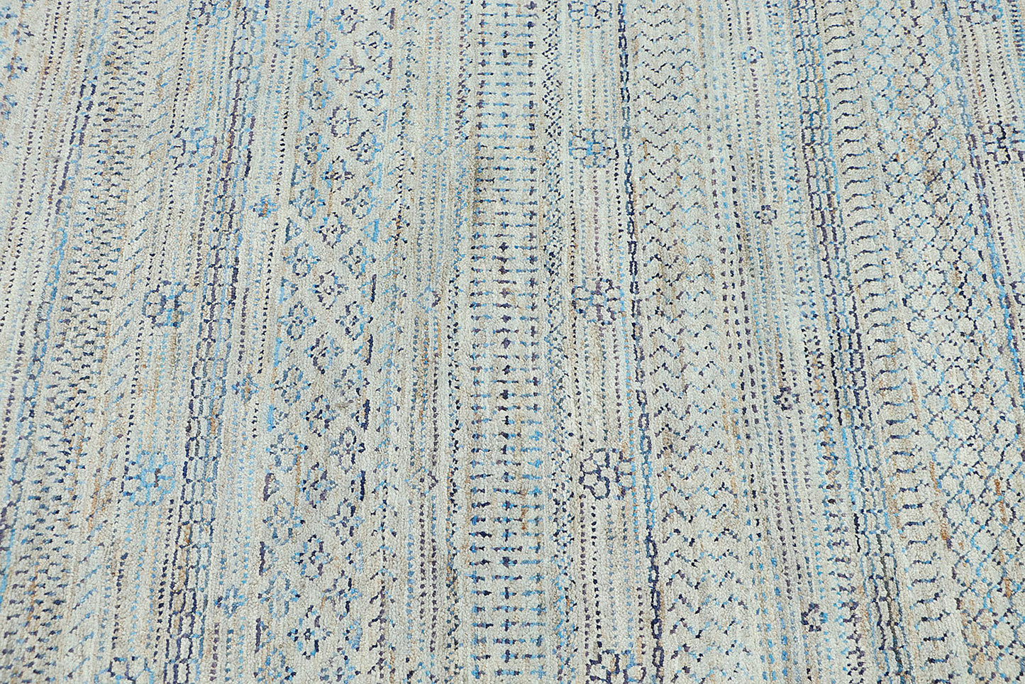 Argent Vellum