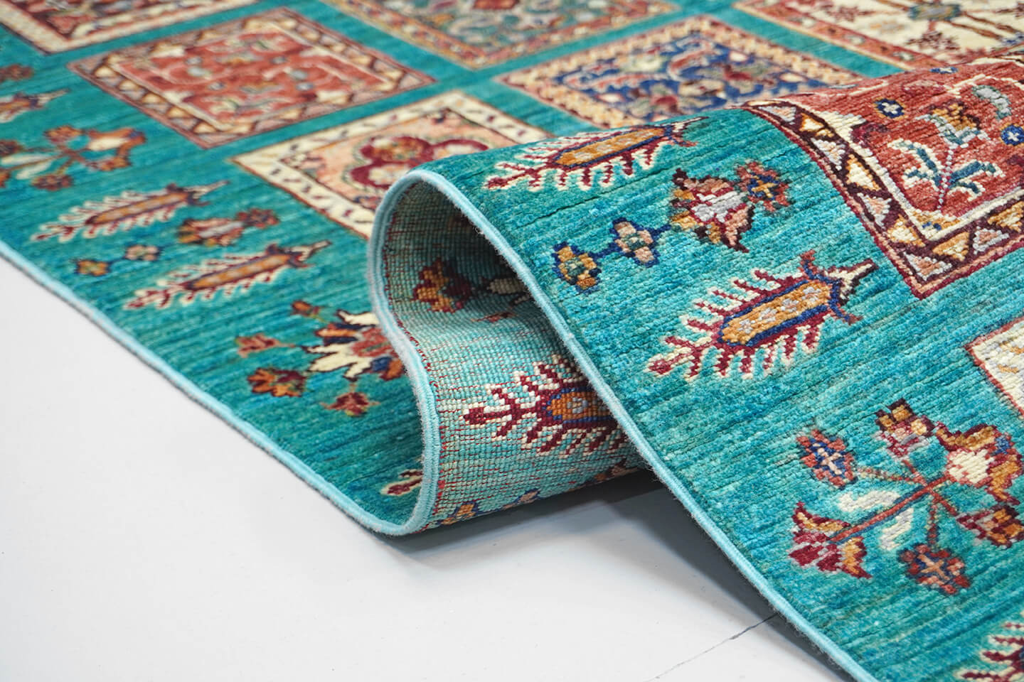Ochre Safavid